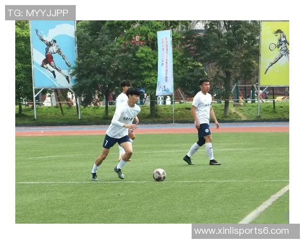 中国国家男子足球队奋勇拼搏追梦之旅展现青春力量与团队精神